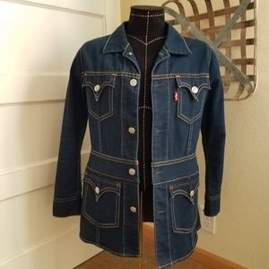 Vintage Levi jacket. Mint!